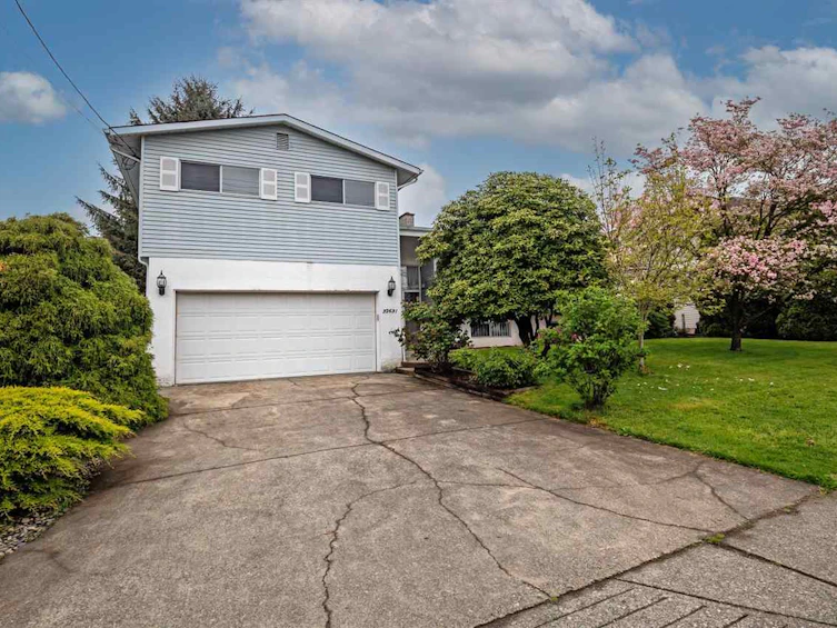 32631 7th Avenue, Mission, BC, V2V 2B8