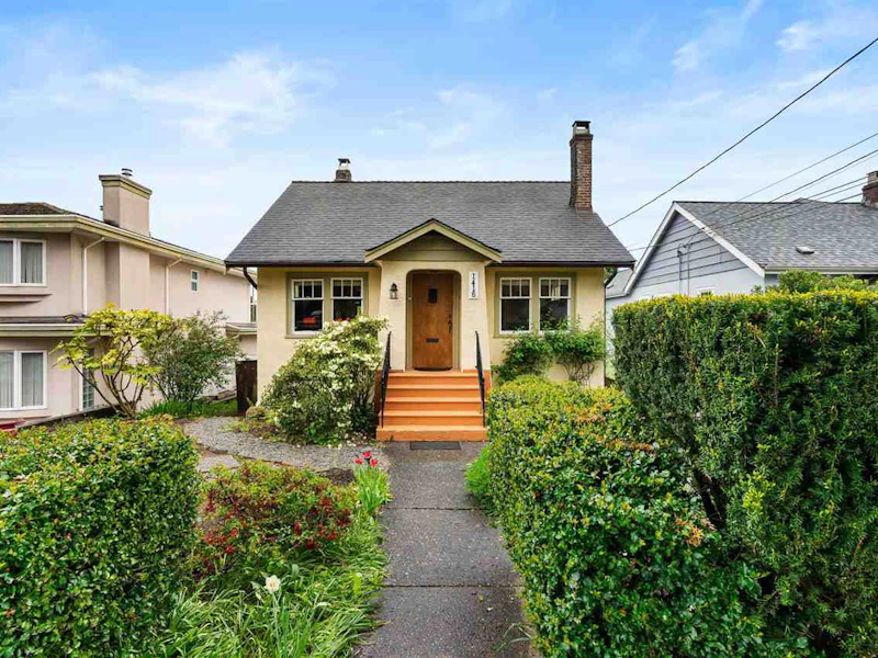 1416 Hamilton Street, New Westminster BC V3M 2N6