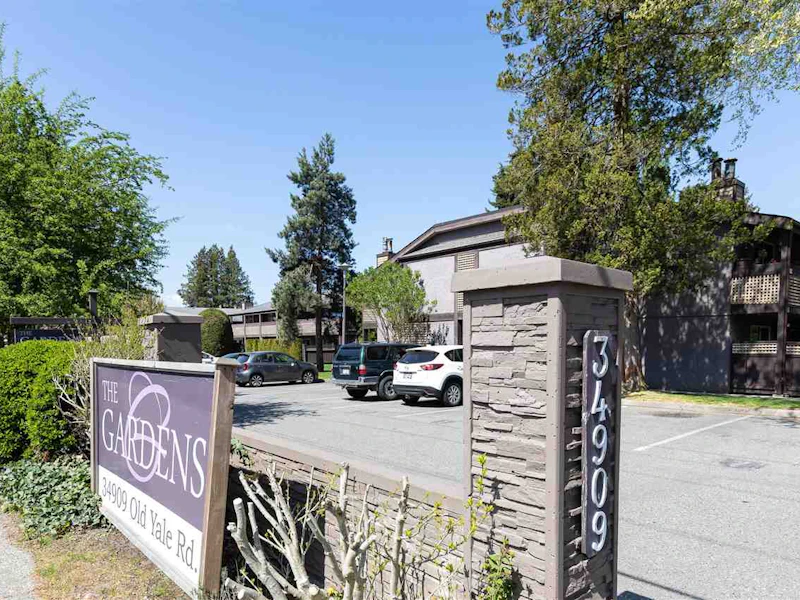 1217 - 34909 Old Yale Road, Abbotsford BC V3G 2E7