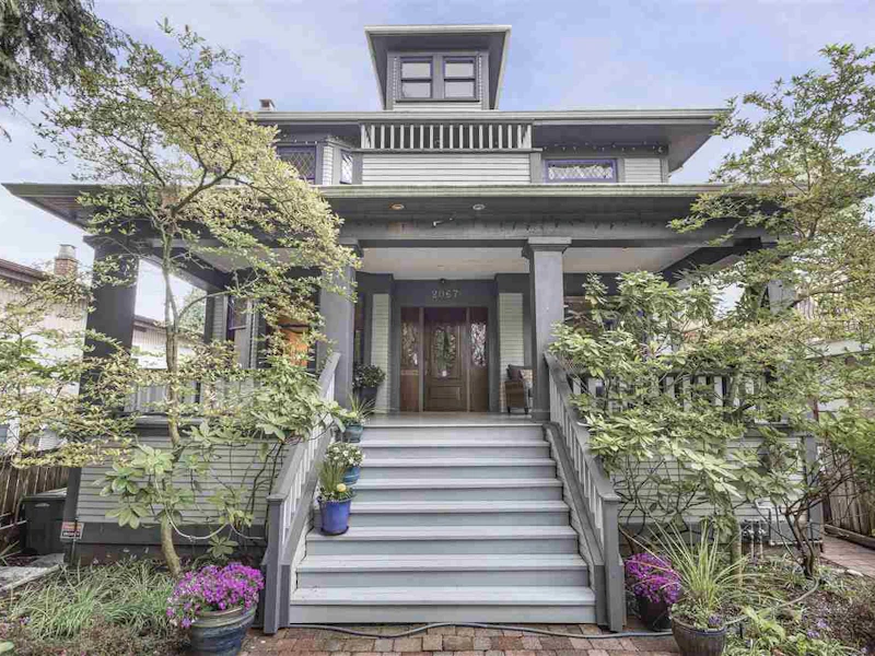 2067 E Georgia Street, Vancouver BC V5L 2B9