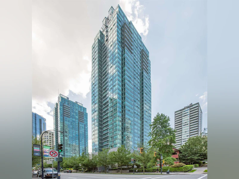 1905 - 1288 W Georgia Street, Vancouver BC V6E 4R3