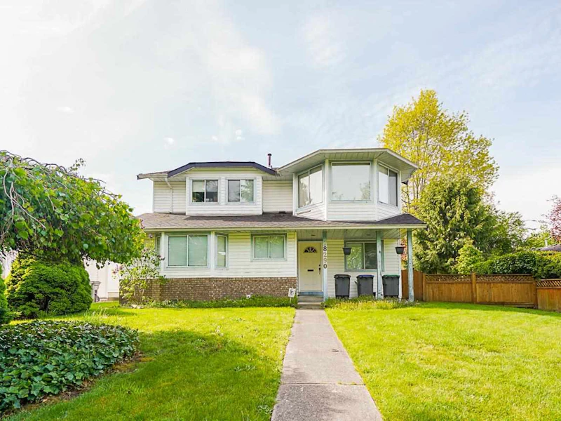 18290 Hunter Place, Surrey BC V3S 5C6