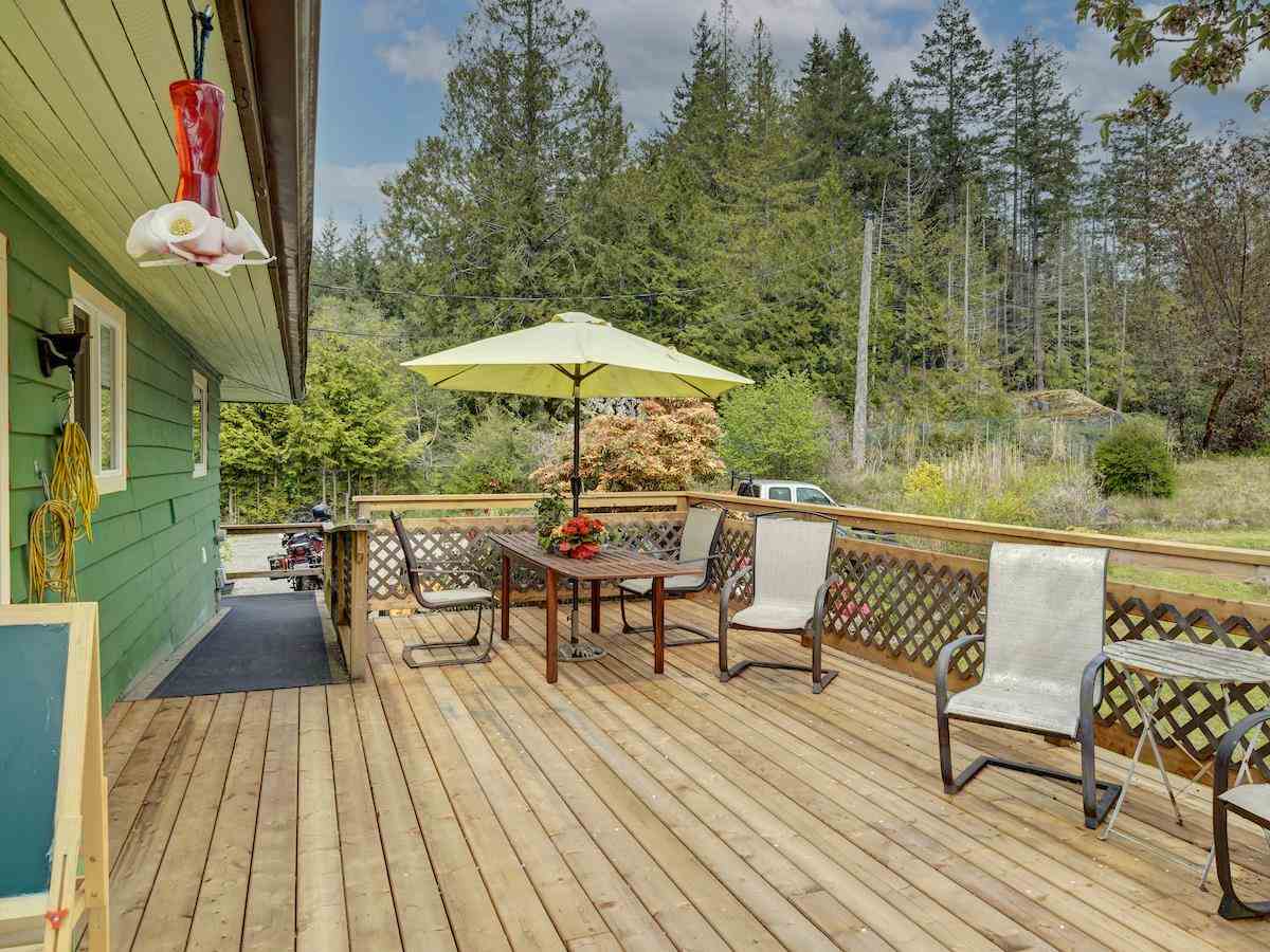 5875 Trout Lake Road, Secret Cove, BC, V0N 1Y2