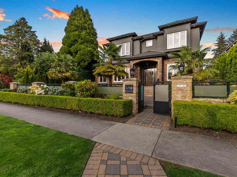 5730 Athlone Street, Vancouver BC V6M 3A2