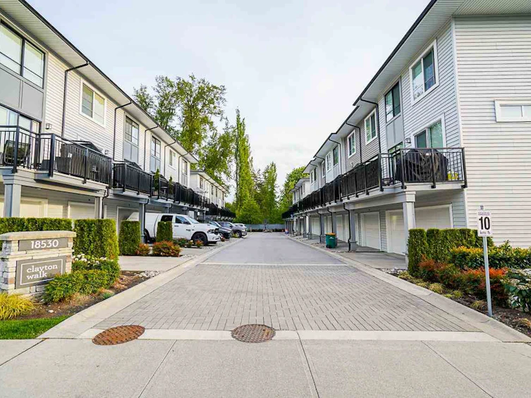 2405-18530 Laurensen Place, Surrey, BC, V4N 6R8