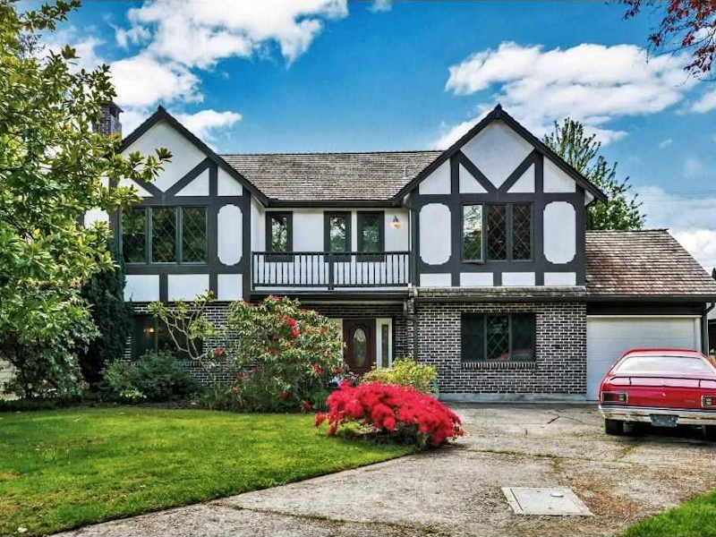 8560 Rosemary Avenue, Richmond BC V7A 2K9