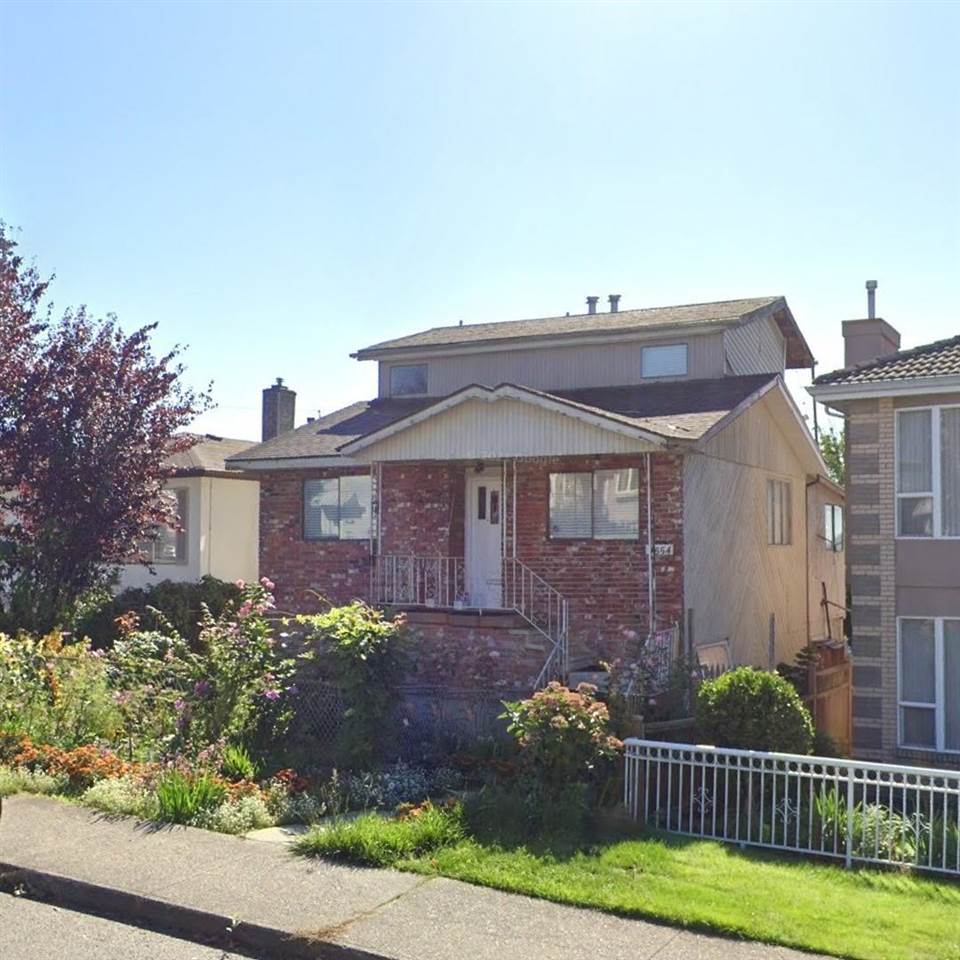 3854 Parker Street, Burnaby, BC, V5C 3B4