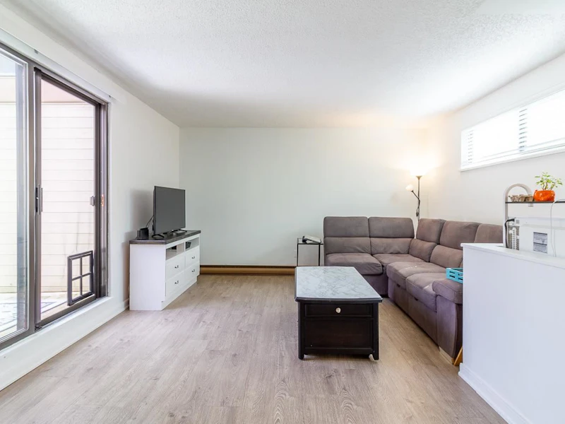 304 - 9155 Saturna Drive, Burnaby BC V3J 7K1