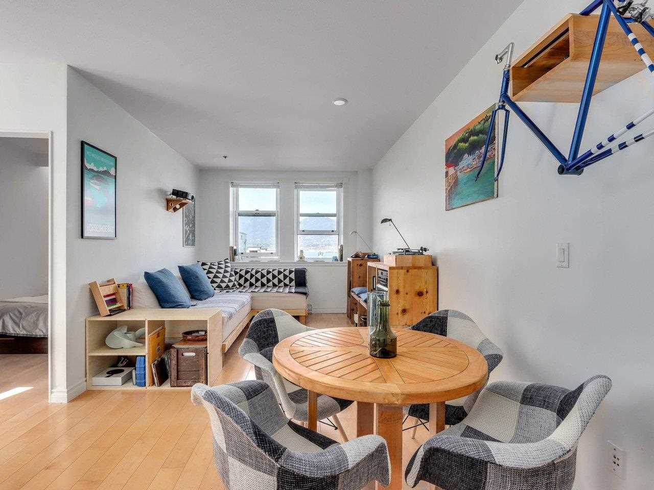 701-233 Abbott Street, Vancouver, BC, V6B 2K7