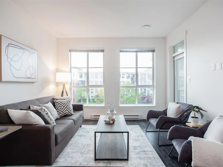 331-15168 33 Avenue, Surrey, BC, V3Z 0N7