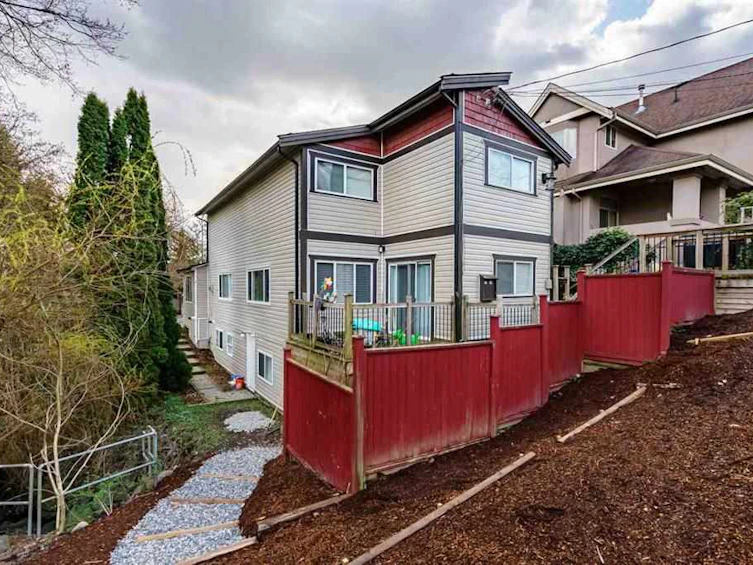 1008 Quadling Avenue, Coquitlam, BC, V3K 2A8