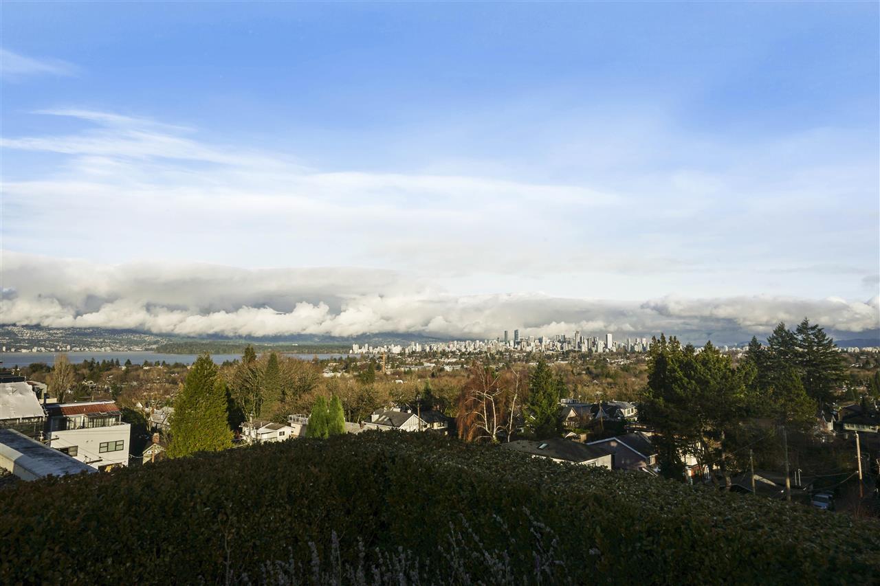 102-3595 W 18th Avenue, Vancouver, BC, V6S 1A9