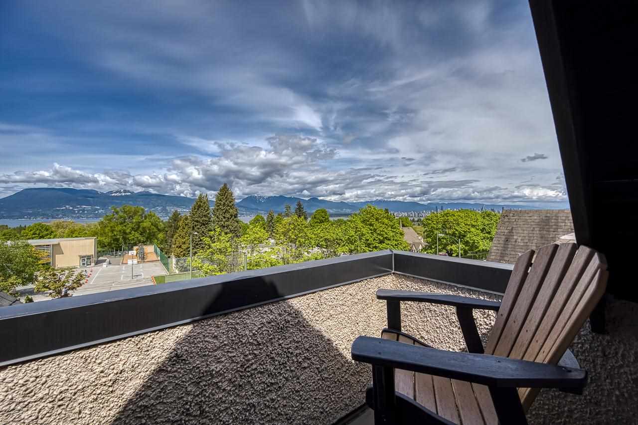 4056 W 10th Avenue, Vancouver, BC, V6R 2H1
