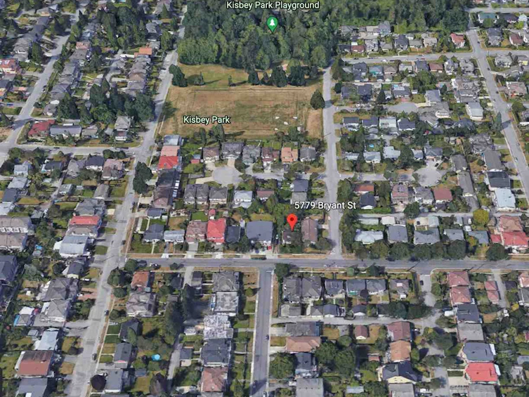 5779 Bryant Street, Burnaby, BC, V5H 1X4