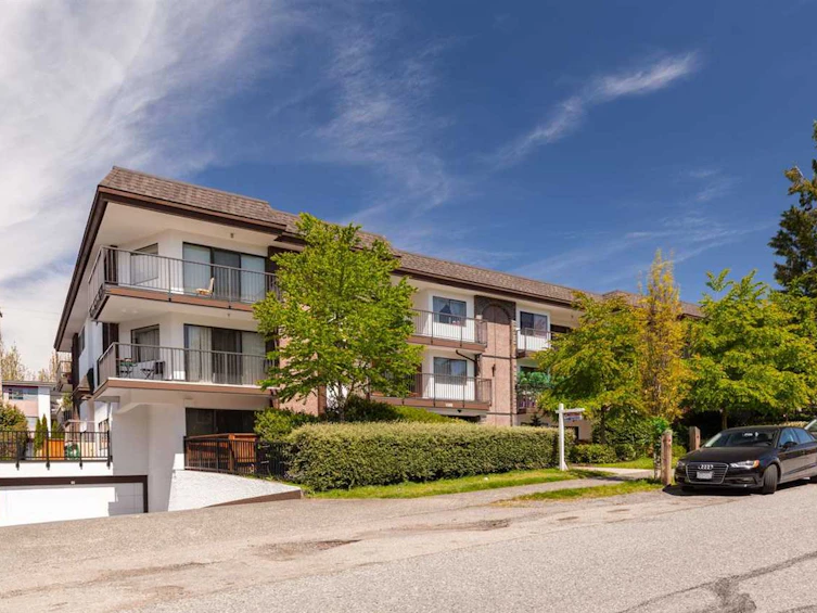 206-1585 E 4th Avenue, Vancouver, BC, V5N 1J7