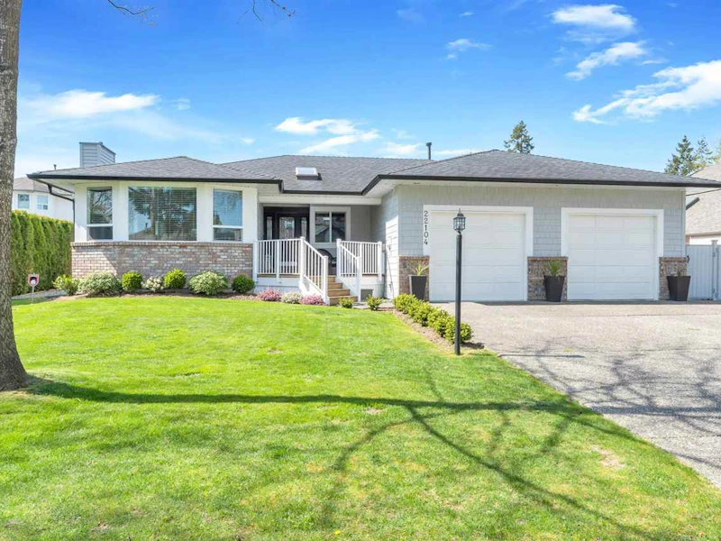 22104 46th Avenue, Langley BC V2Z 1A4