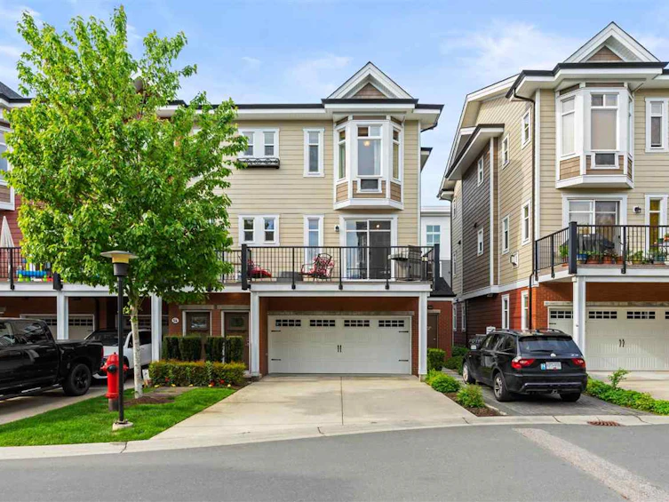 53-8068 207 Street, Langley, BC, V2Y 0M9