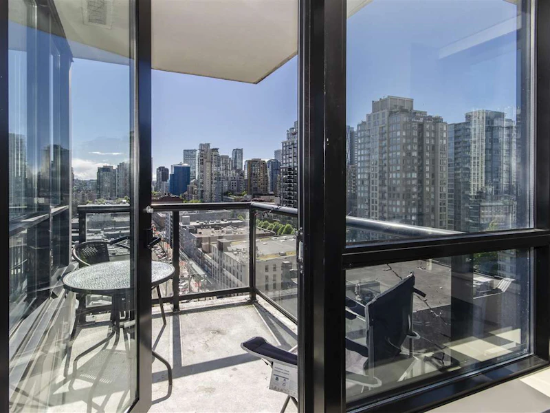 1610 - 977 Mainland Street, Vancouver BC V6B 1T2