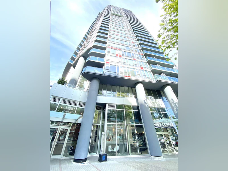 1706 - 233 Robson Street, Vancouver BC V6B 0E8