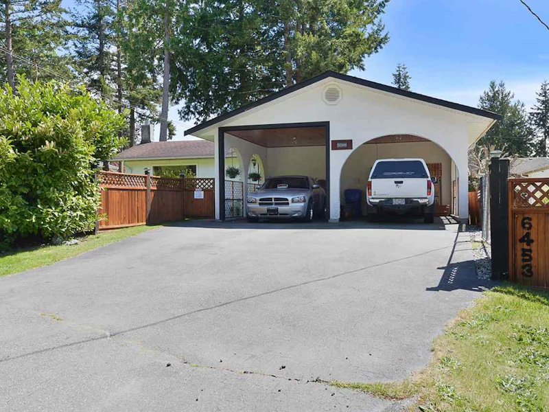 6453 Norvan Road, Sechelt BC