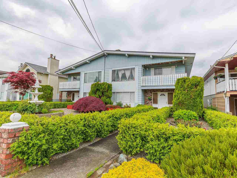 8075 15th Avenue, Burnaby BC V3N 1X3