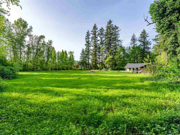 8895 Harvie Road, Surrey, BC, V4N 4B9