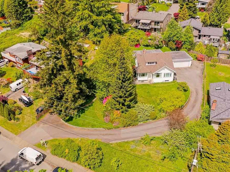 4190 Dollarton Highway, North Vancouver, BC, V7G 1A2