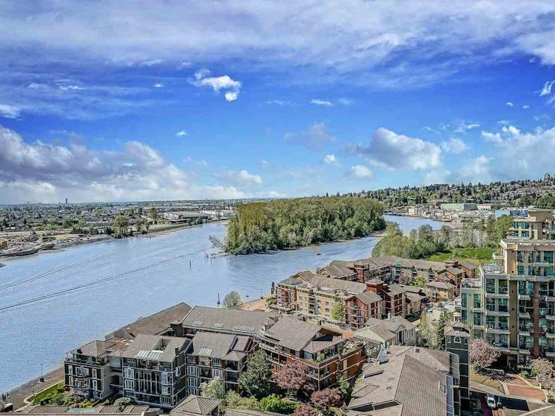 2108 - 10 Laguna Court, New Westminster BC V3M 6W3