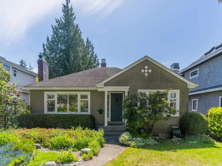 1694 W 62nd Avenue, Vancouver, BC, V6P 2G2