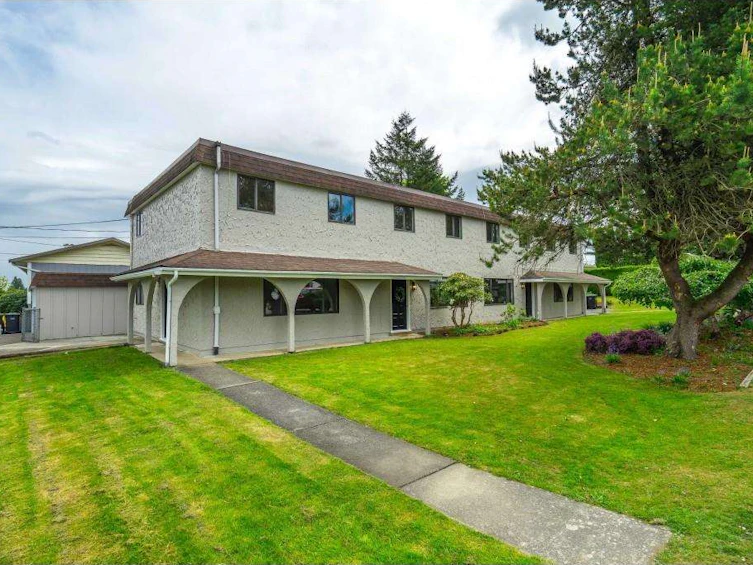 2984 268a Street, Langley, BC, V4W 3P4