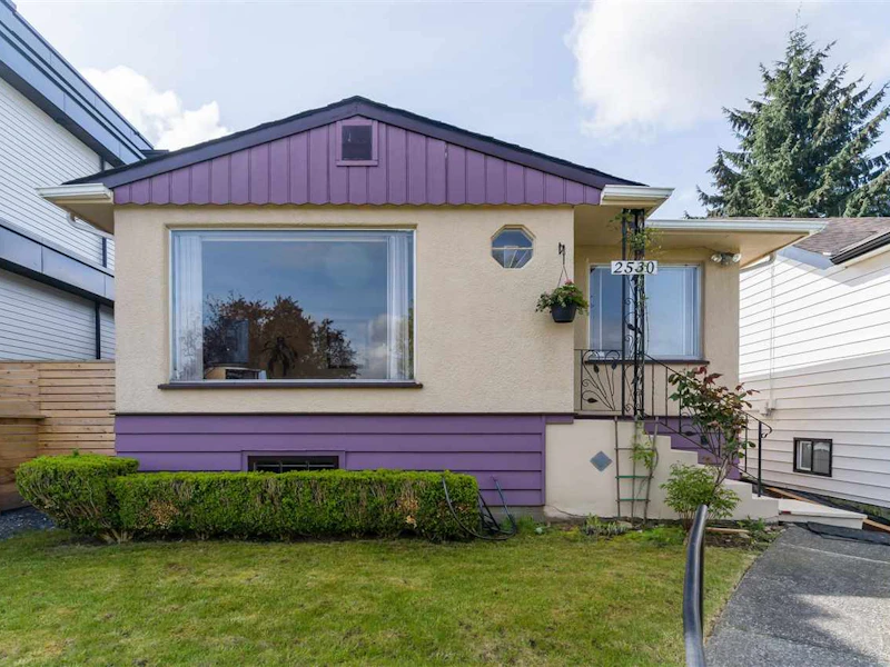 2530 Parker Street, Vancouver BC V5K 2T3