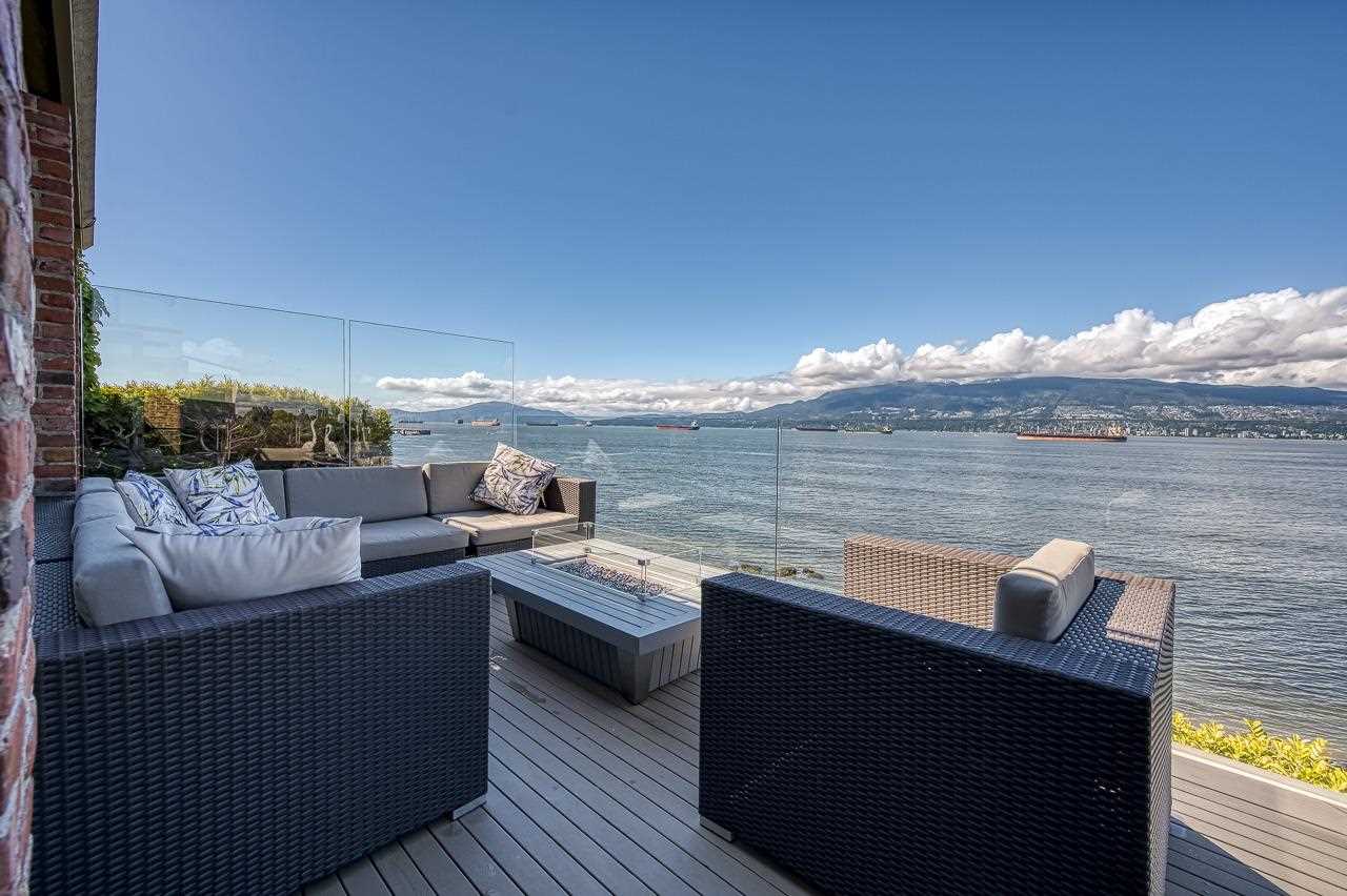 3281 Point Grey Road, Vancouver, BC, V6K 1B3