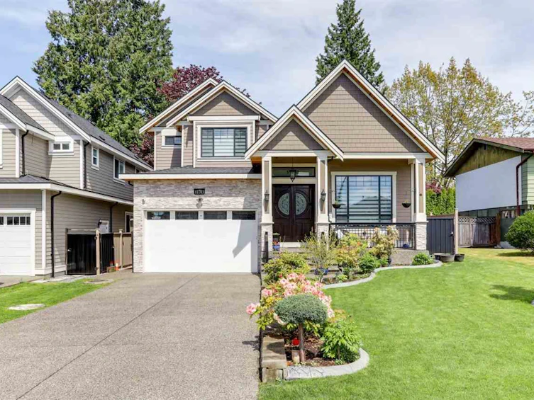 11703 89a Avenue, Delta, BC, V4C 7J7