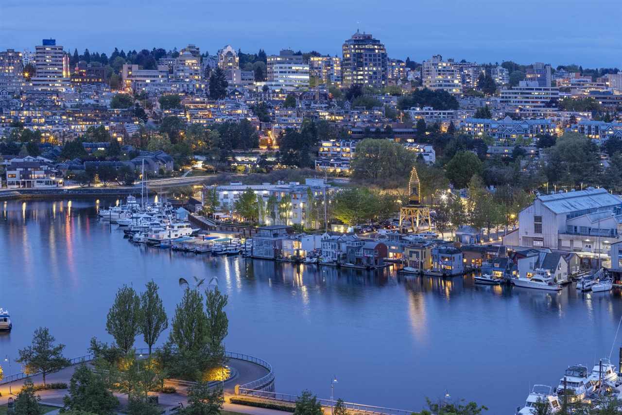 1702-583 Beach Crescent, Vancouver, BC, V6Z 3E6