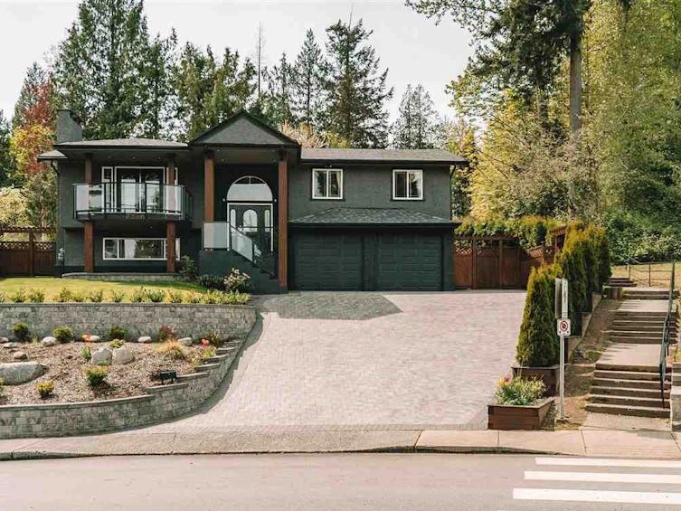 2796 Daybreak Avenue, Coquitlam, BC, V3C 2G1