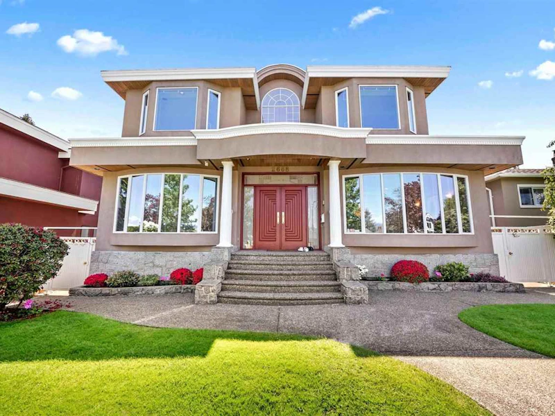 2668 Mcbain Avenue, Vancouver BC V6L 2C8