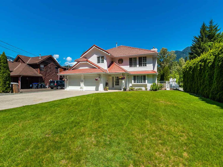 65684 Gardner Drive, Hope, BC, V0X 1L1