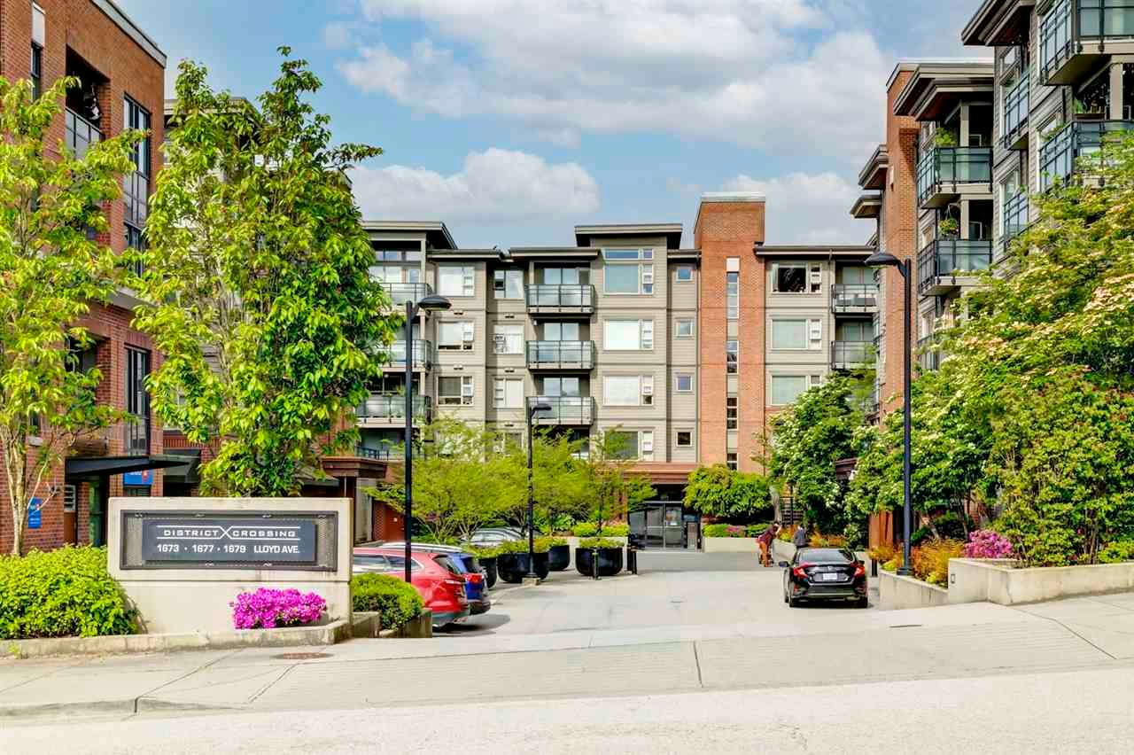 504-1677 Lloyd Avenue, North Vancouver, BC, V7P 0B1