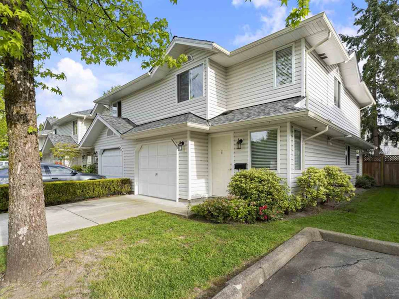 4 - 10130 155th Street, Surrey BC V3R 0R6