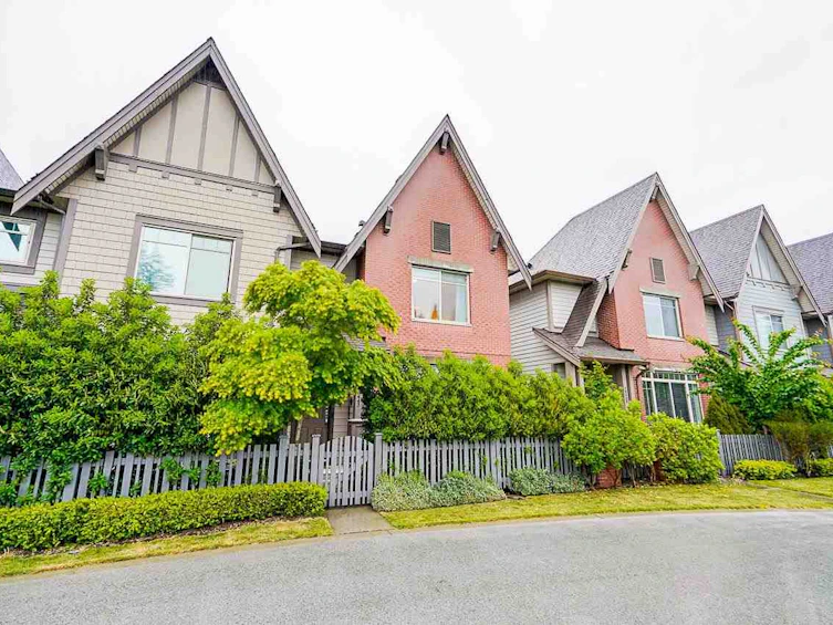 16447 24 Avenue, Surrey, BC, V3Z 0V8