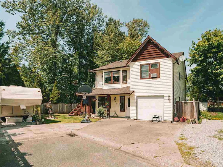 22695 Kendrick Loop, Maple Ridge, BC, V2X 8Y9