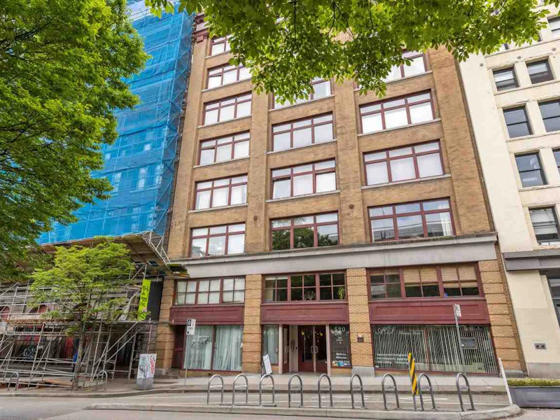 304 - 518 Beatty Street, Vancouver BC V6B 6G8