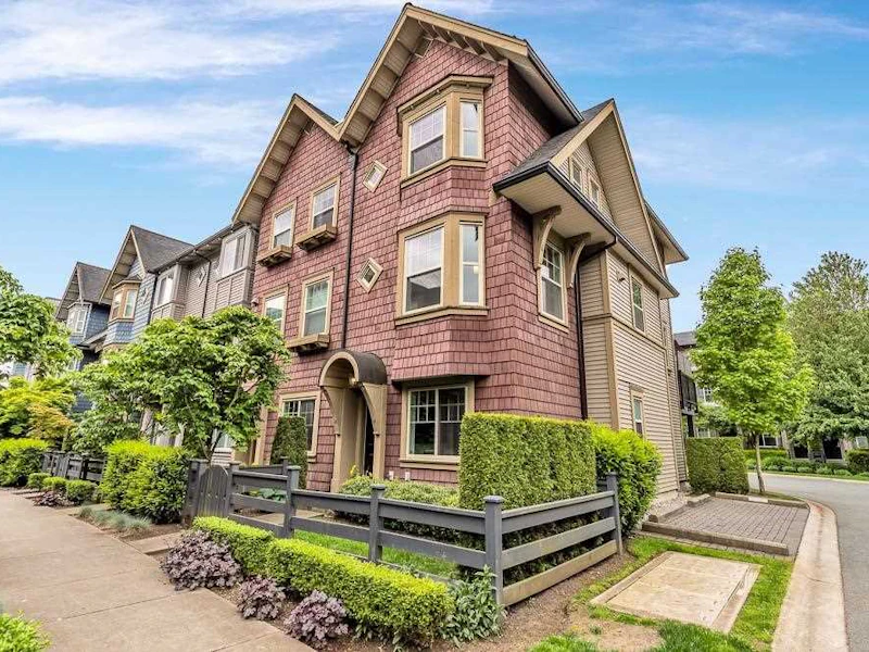 34 - 6450 187th Street, Surrey BC V3S 2X4