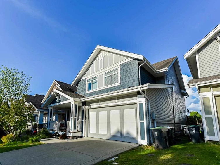 8362 209a Street, Langley, BC, V2Y 0A5
