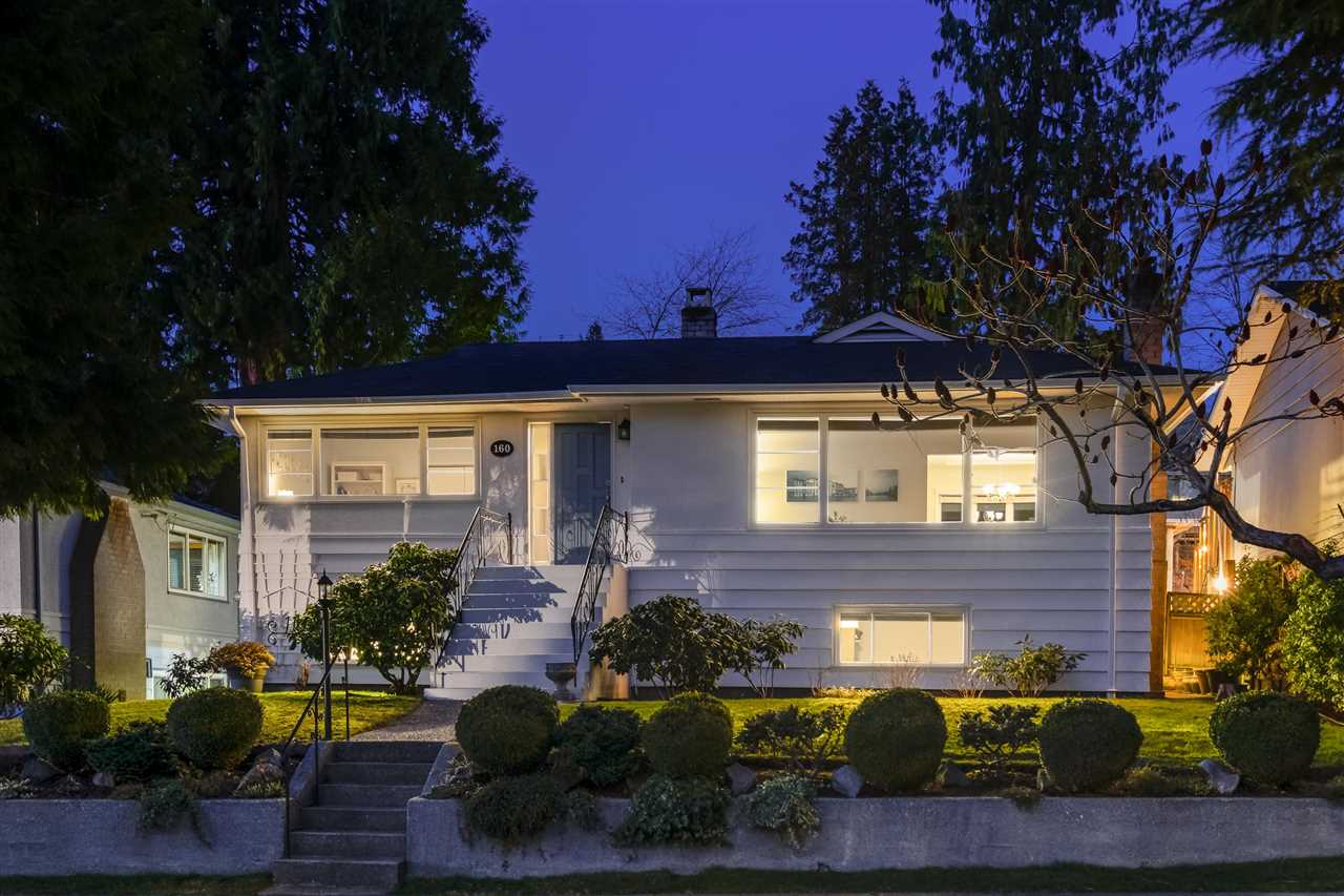 160 E 26th Street, North Vancouver, BC, V7N 1A5