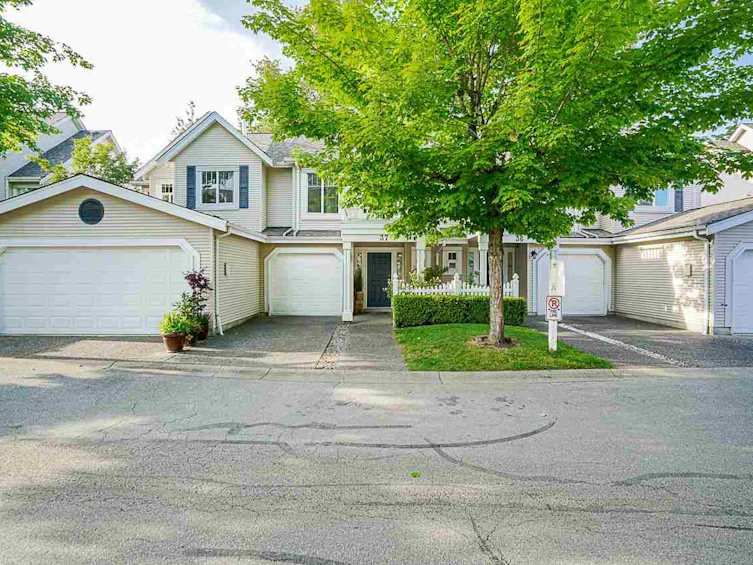 37-13499 92 Avenue, Surrey, BC, V3V 8B7