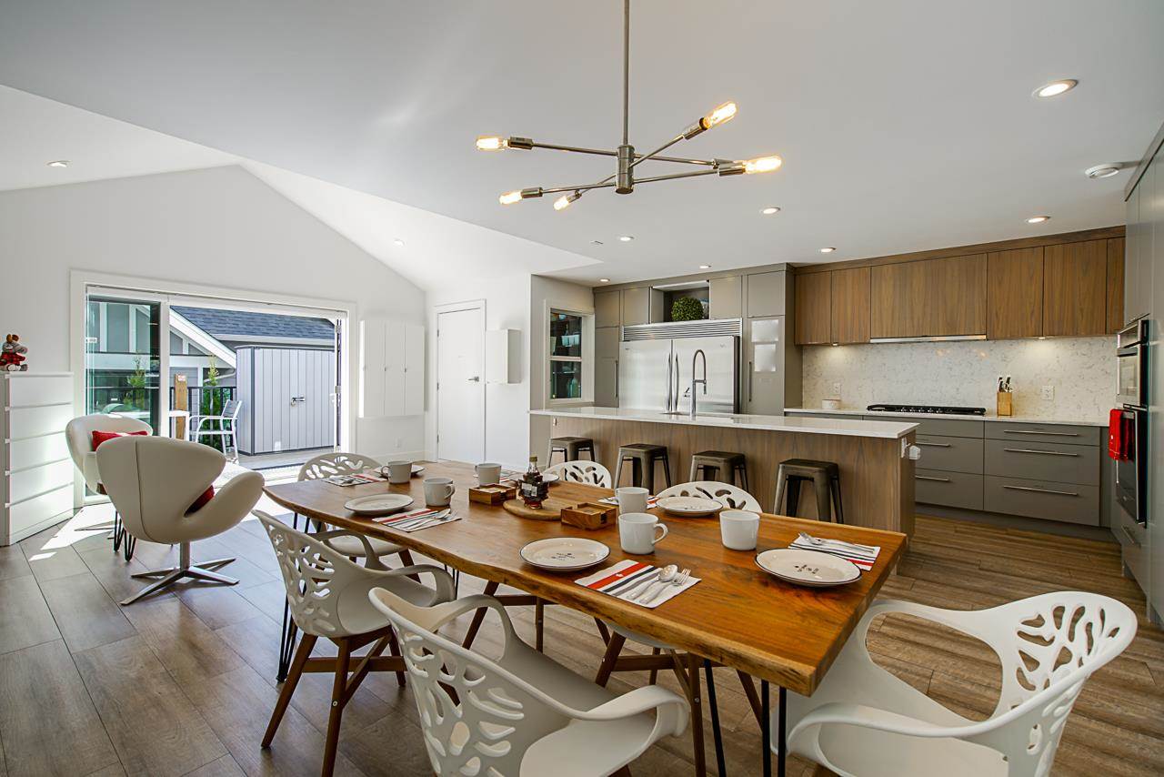 661 E 22nd Street, North Vancouver, BC, V7L 3E1