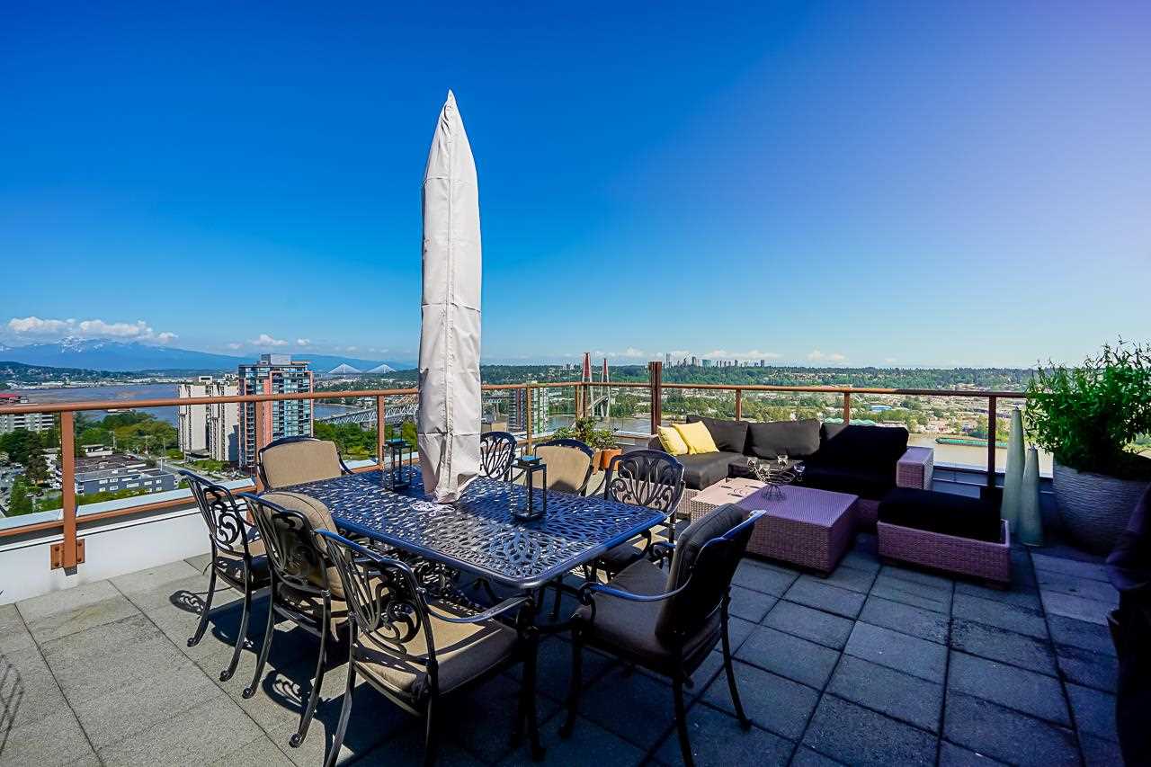 1702-320 Royal Avenue, New Westminster, BC, V3L 5C6