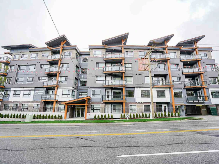 304-33568 George Ferguson Way, Abbotsford, BC, V2S 0M3