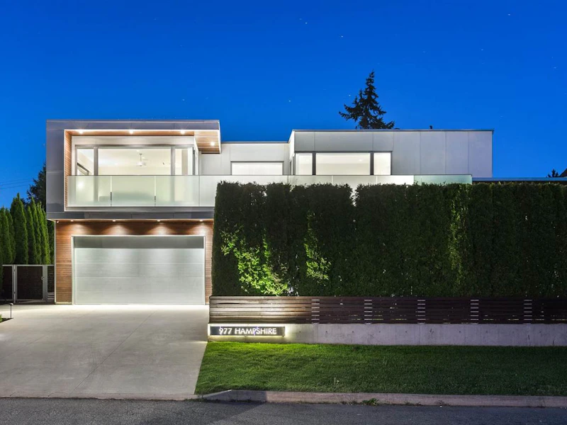 977 Hampshire Road, North Vancouver BC V7R 1V1